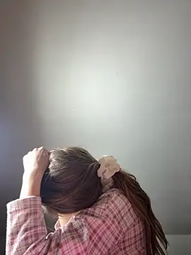 Snapshot of ur_pleasure_ chatting on 01-27-25, 08:39 ur pleasure online show from 01-27-25, 08:39