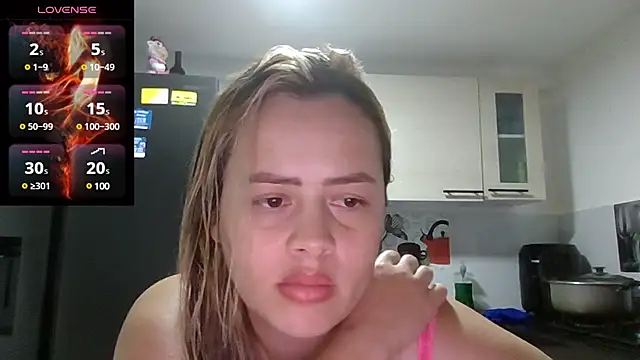 Snapshot of saramartinez1000 chatting on 02-21-25, 02:50 saramartinez1000 online show from 02-21-25, 02:50