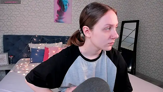 Snapshot of Kvetachka chatting on 03-05-25, 01:31 Kvetachka online show from 03-05-25, 01:31