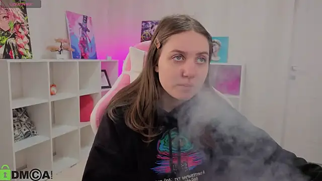 Snapshot of Kvetachka chatting on 09-18-25, 12:12 Kvetachka online show from 09-18-25, 12:12