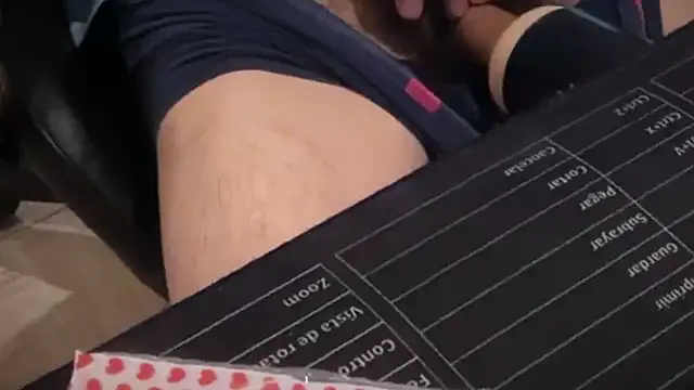 nicolaaaaas online show from 10-26-25, 03:29