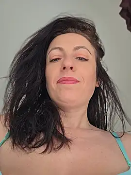 lovewildguy1 online show from 05-18-26, 05:13