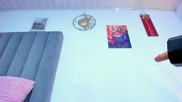 Snapshot of bathory_vamps chatting on 02-28-25, 04:10 bathory vamps online show from 02-28-25, 04:10