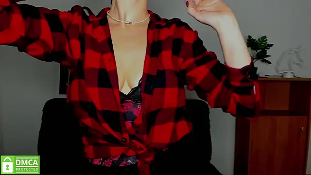 annakillianox online show from 10-15-25, 05:29