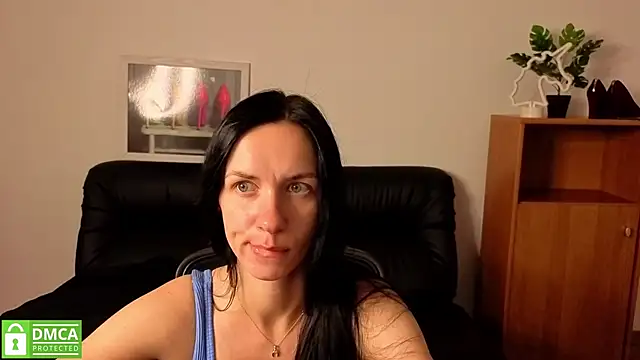 Snapshot of annakillianox chatting on 07-13-26, 05:32 annakillianox online show from 07-13-26, 05:32