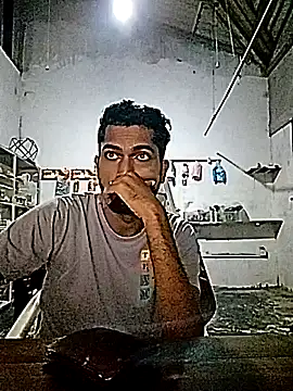 Heman100492 online show from 10-15-25, 05:35