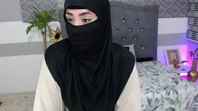 Snapshot of Jalima_sabag chatting on 01-27-25, 06:52 Jalima sabag online show from 01-27-25, 06:52