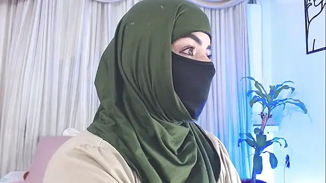 Uzra hayed online show from 10-13-25, 08:09