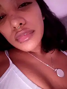 VictoireFeller online show from 10-26-25, 03:56