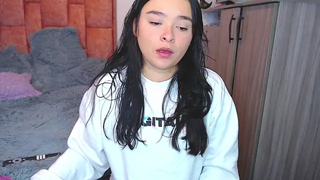 Snapshot of nahia__2 chatting on 11-24-25, 06:51 nahia 2 online show from 11-24-25, 06:51