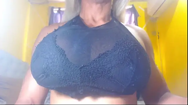 DanielaMuscleTS online show from 01-14-25, 08:37