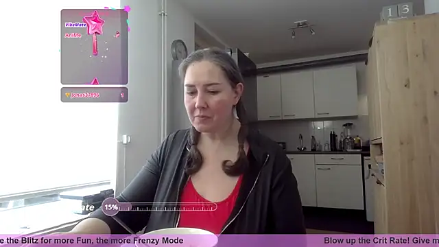 MilfGina online show from 11-13-25, 08:46