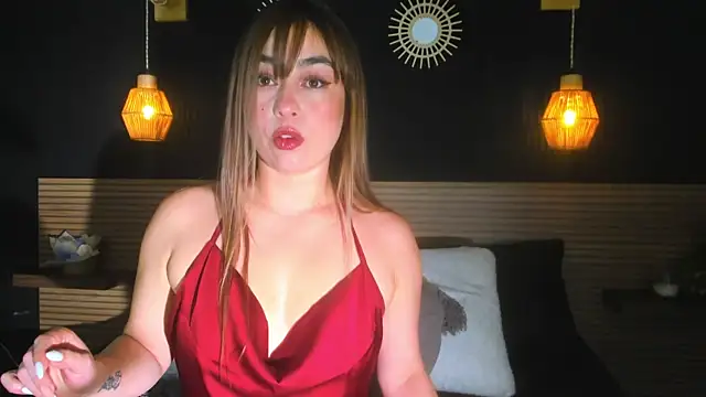 AnnaVictoria   online show from 12-03-25, 02:30