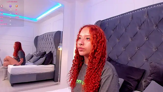 Snapshot of rubi_star chatting on 02-16-25, 02:20 rubi star online show from 02-16-25, 02:20