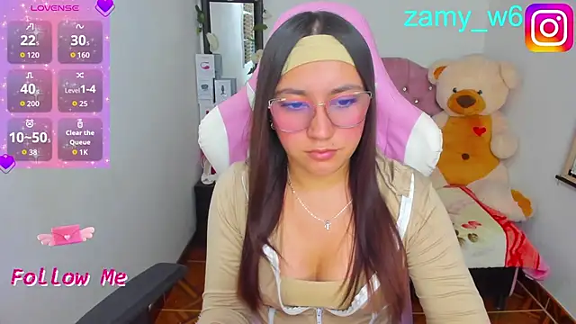 Snapshot of karla_cute01 chatting on 05-03-26, 05:13 karla cute01 online show from 05-03-26, 05:13