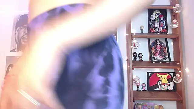 Snapshot of Meowlody chatting on 01-15-25, 01:02 Meowlody online show from 01-15-25, 01:02