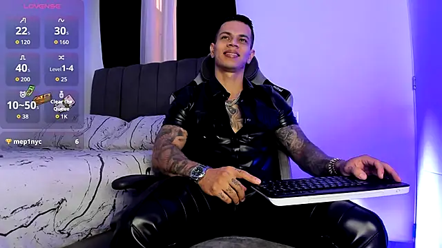 Aron Dark online show from 12-18-25, 11:49