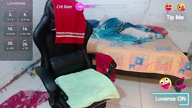 Snapshot of Giorgia_xue53 chatting on 12-28-24, 08:05 Giorgia xue53 online show from 12-28-24, 08:05