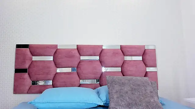 Snapshot of Daliana_Beck chatting on 02-01-25, 08:47 Daliana Beck online show from 02-01-25, 08:47