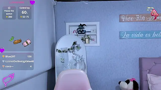 Kenia tompson01 online show from 03-07-25, 11:38