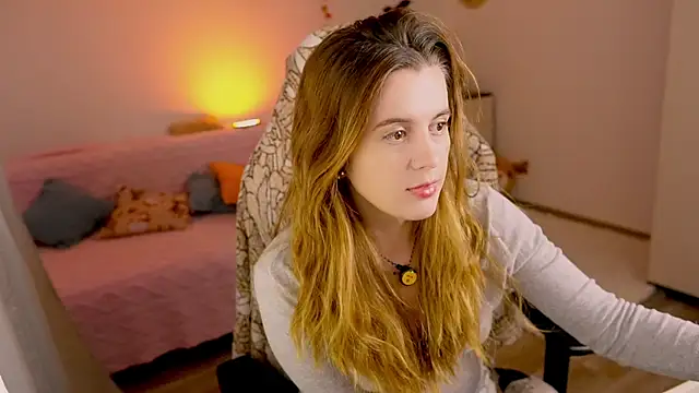 Snapshot of Lisa_sweetheels chatting on 11-06-25, 10:38 Lisa sweetheels online show from 11-06-25, 10:38