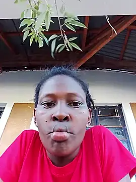 Snapshot of LOVELY-2BERRY chatting on 04-23-26, 01:24 LOVELY-2BERRY online show from 04-23-26, 01:24