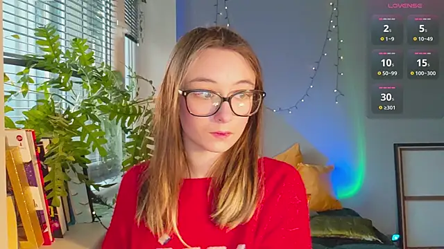 Snapshot of monlight__dana chatting on 01-08-25, 07:45 monlight dana online show from 01-08-25, 07:45