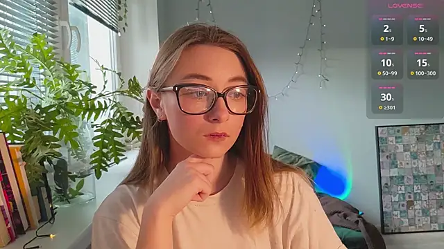 Snapshot of monlight__dana chatting on 01-16-25, 12:53 monlight dana online show from 01-16-25, 12:53