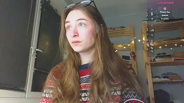 Snapshot of monlight__dana chatting on 11-25-25, 05:40 monlight dana online show from 11-25-25, 05:40