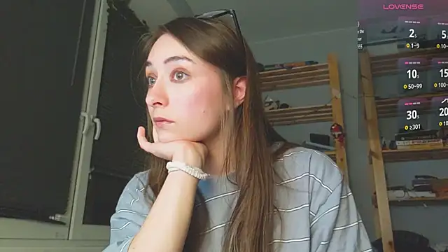 Snapshot of monlight__dana chatting on 12-01-25, 09:09 monlight dana online show from 12-01-25, 09:09