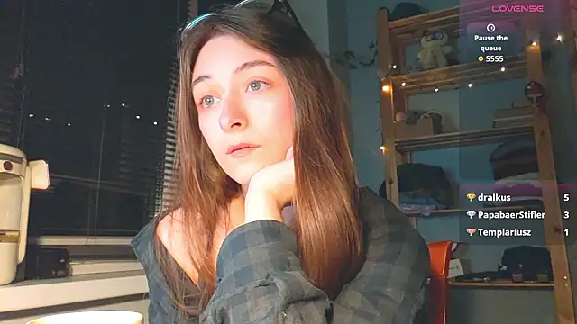 monlight  dana online show from 03-28-26, 06:40