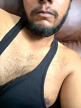 Snapshot of indianhotche chatting on 11-05-25, 09:59 indianhotche online show from 11-05-25, 09:59