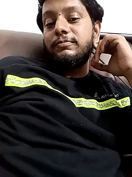 Snapshot of indianhotche chatting on 11-07-25, 08:09 indianhotche online show from 11-07-25, 08:09