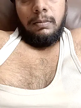 Snapshot of indianhotche chatting on 11-10-25, 06:29 indianhotche online show from 11-10-25, 06:29