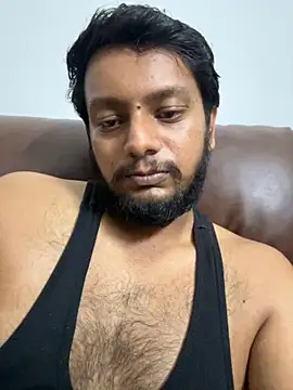 Snapshot of indianhotche chatting on 11-12-25, 08:19 indianhotche online show from 11-12-25, 08:19