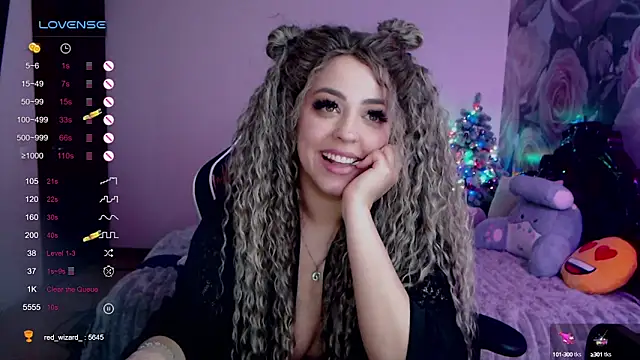 Snapshot of _Just_a_queen_3 chatting on 01-15-25, 09:09 Just a queen 3 online show from 01-15-25, 09:09