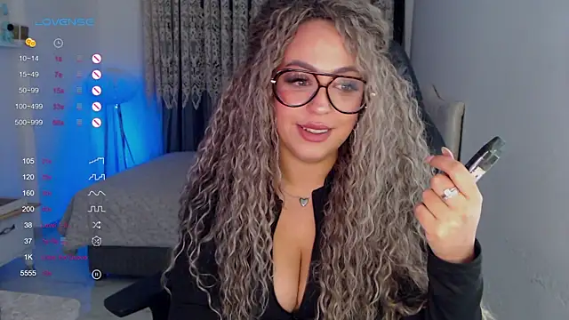  Just a queen 3 online show from 01-15-26, 05:49