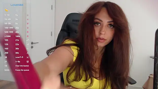  Just a queen 3 online show from 05-05-26, 11:29