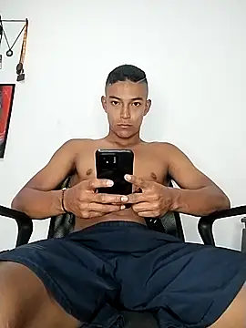 Snapshot of Demiansteven2 chatting on 09-14-25, 01:21 Demiansteven2 online show from 09-14-25, 01:21