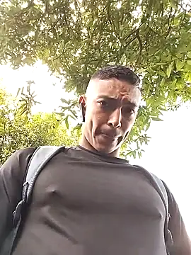 Snapshot of Demiansteven2 chatting on 09-27-25, 05:07 Demiansteven2 online show from 09-27-25, 05:07