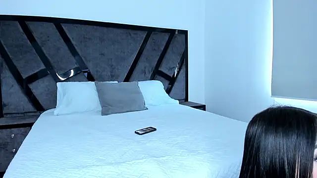 CandyMeyerss  online show from 12-18-24, 09:29