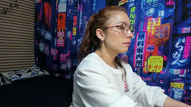 Snapshot of rosse_2504 chatting on 02-11-25, 02:46 rosse 2504 online show from 02-11-25, 02:46