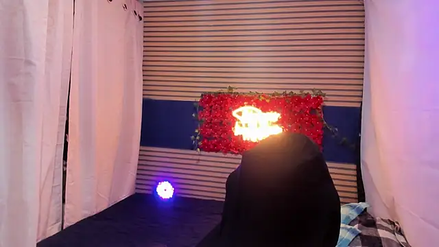 rosse 2504 online show from 01-14-26, 03:06