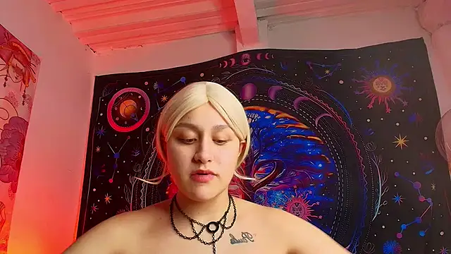 LailaCatt online show from 09-20-25, 08:26