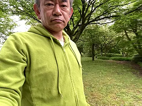 Snapshot of ge3noxxx chatting on 04-29-26, 02:26 ge3noxxx online show from 04-29-26, 02:26