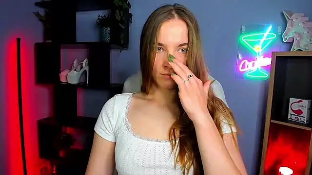 kenzie x online show from 10-29-25, 05:42