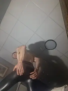 Snapshot of her4life chatting on 02-04-26, 07:14 her4life online show from 02-04-26, 07:14