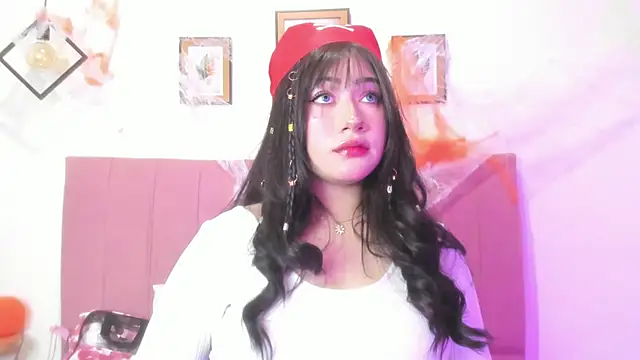 Snapshot of GENNESIS_LOVE chatting on 11-01-25, 02:02 GENNESIS LOVE online show from 11-01-25, 02:02