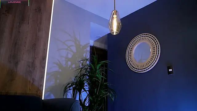 AngelicaVega online show from 12-19-25, 08:16