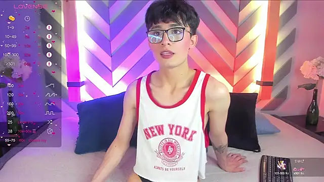 cherryy boy online show from 02-14-25, 10:36